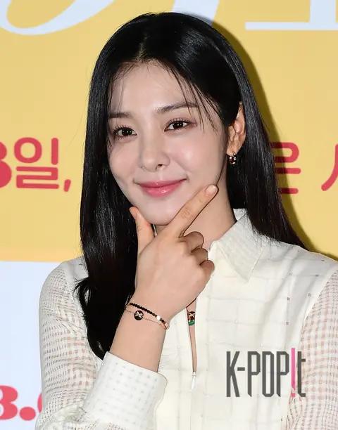 Seol In-ah — When Our Love Remains as a Fragrance Press Screening