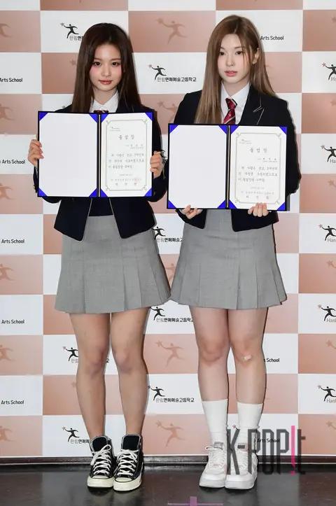 Seol-yun (NMIXX), Bae Yi — Hanlim Arts High School Graduation