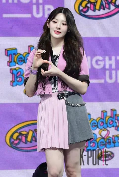 Seeun (STAYC) — Showcase