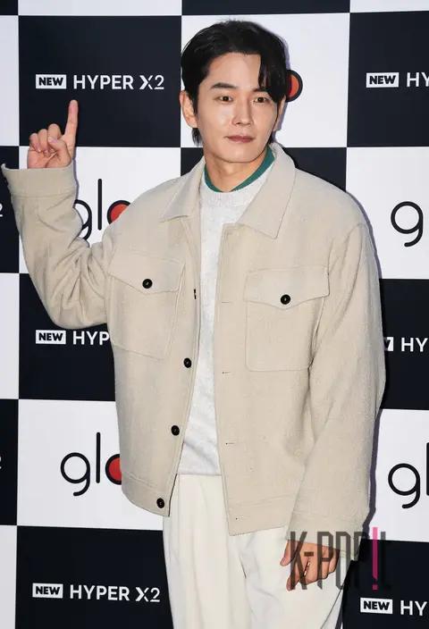 On Joo-wan — Launch