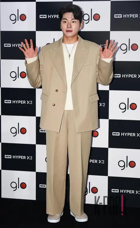 Lee Lee-kyung — Launch