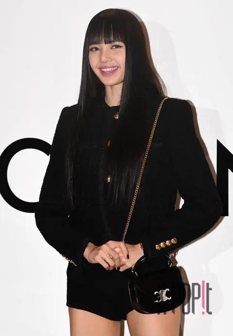 LISA (BLACKPINK) — Launch