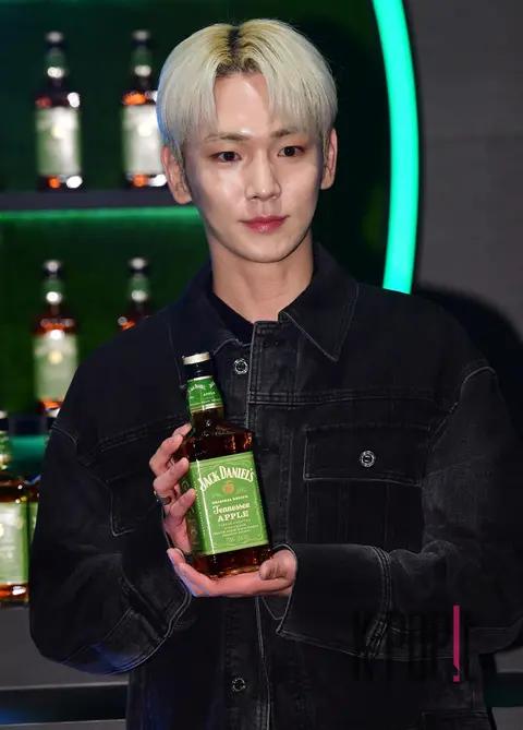 Key (SHINee) — Launch