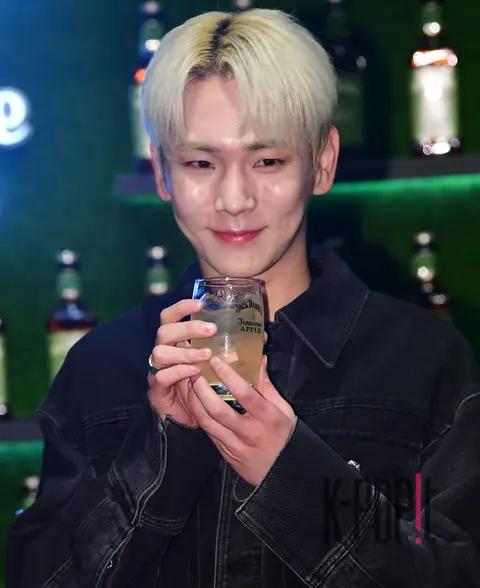 Key (SHINee) — Launch