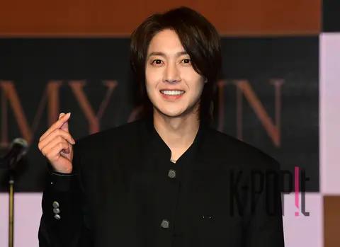 Kim Hyun-joong — Showcase