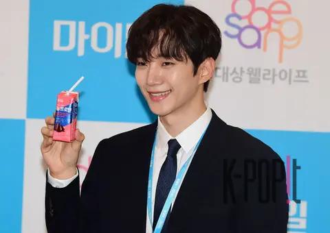 Lee Junho — Launch