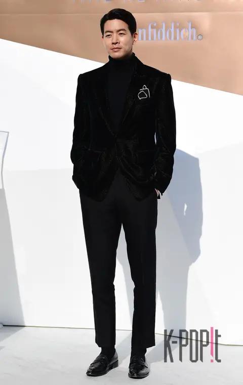 Lee Sang-yoon — Launch