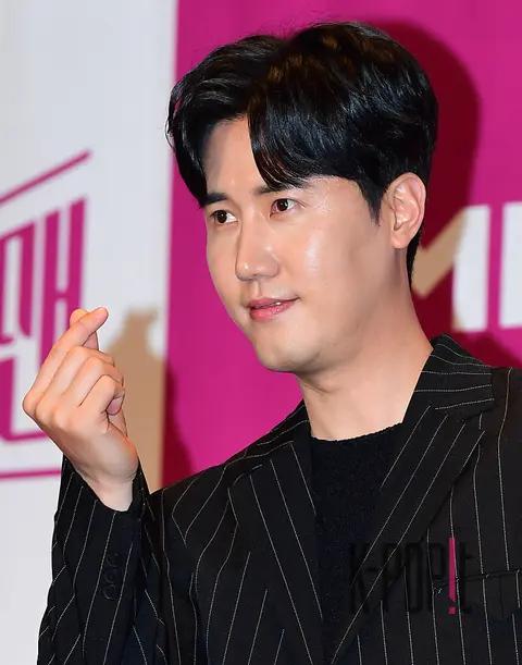 Shin Sung — Burning Trot Man Press Conference