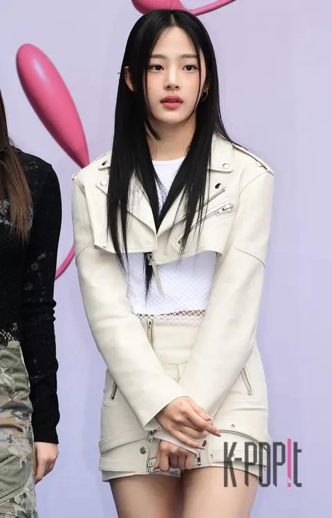 Minji (NewJeans) — Fashion Week