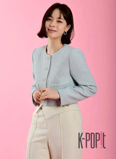 Choi Yun-ra — Interview