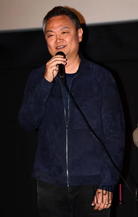 Director Kang Yun-sung — Casino Stage Greeting
