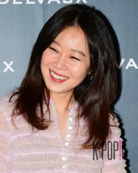 Gong Hyo-jin — Launch