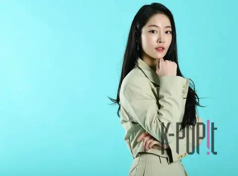 Song Ji-woo — Interview