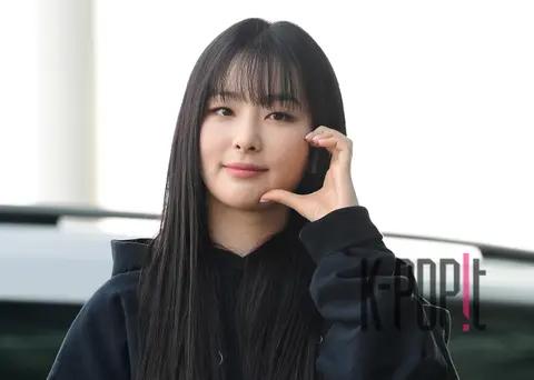 Seulgi (Red Velvet) — Airport