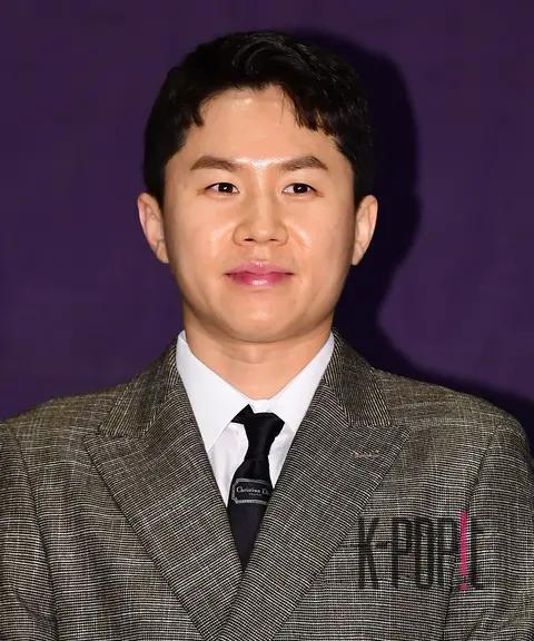 Yang Se-hyung — Lee Seung-gi, Lee Da-in Wedding