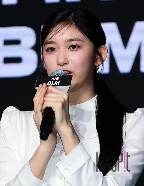 Leeseo (IVE) — IVE Press Conference
