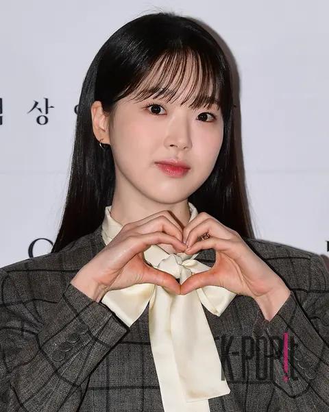 Kim Si-eun — Baeksang Gucci