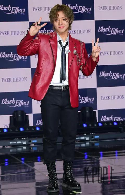 Park Ji-hoon — Showcase