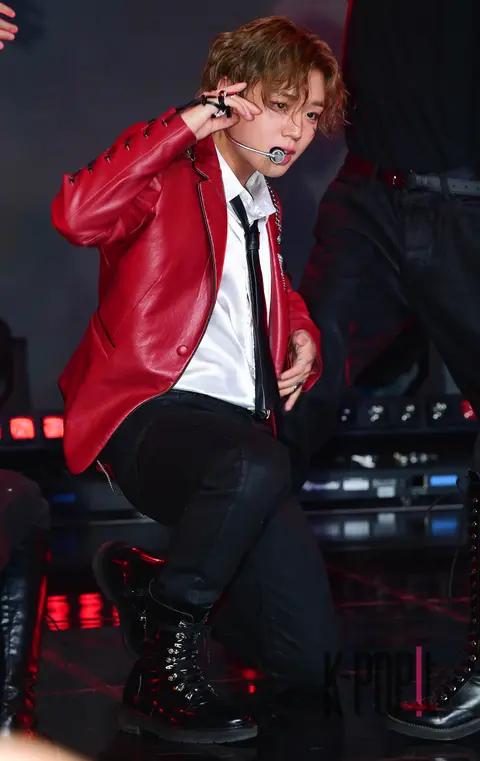 Park Ji-hoon — Showcase