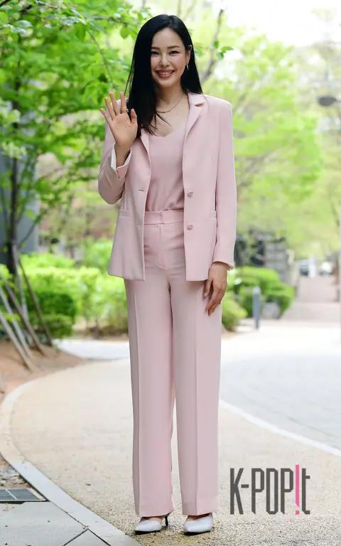 Lee Ha-nui — Arrival