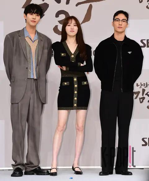 Ahn Hyo-seop, Lee Sung-kyung, Lee Hong-nae — Dr. Romantic 3 Production Briefing