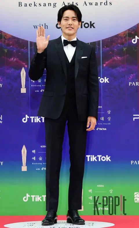 Kim Gun-u — Baeksang Arts Awards Red Carpet