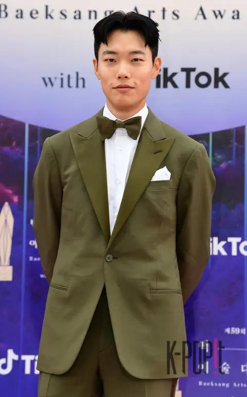 Ryu Jun-yeol — Baeksang Arts Awards Red Carpet