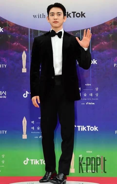 Park Jin-young — Baeksang Arts Awards Red Carpet