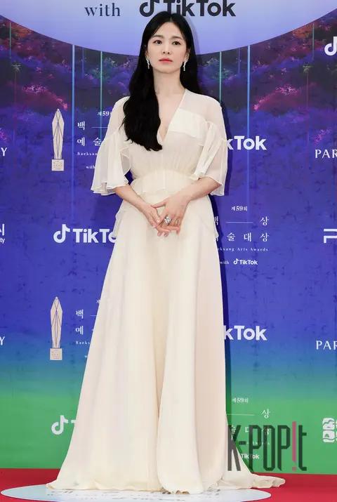 Song Hye-kyo — Baeksang Arts Awards Red Carpet
