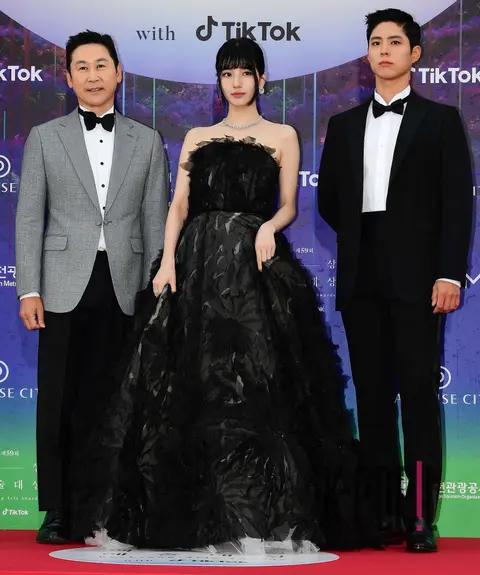 Shin Dong-yup, Suzy, Park Bo-gum — Baeksang Arts Awards Red Carpet