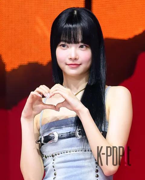 Eunchae (LE SSERAFIM) — Showcase