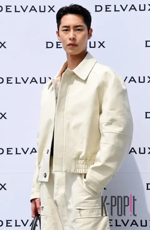 Lee Jae-wook — Launch