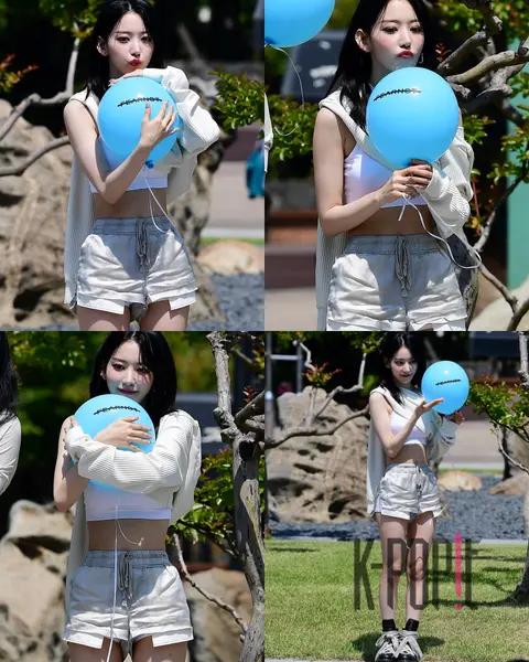 SAKURA (LE SSERAFIM) — Mini Fan Meeting