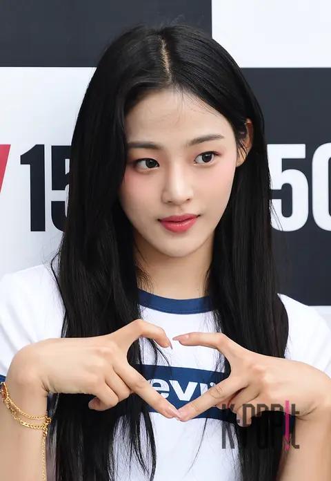 Minji (NewJeans) — Launch