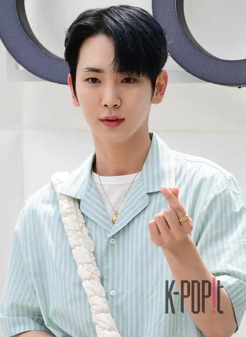 Key (SHINee) — Launch