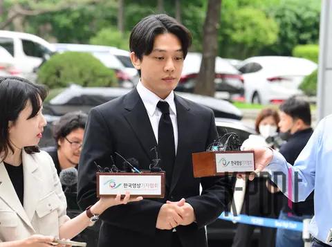 Yoo Ah-in — Warrant Substantive Review Court