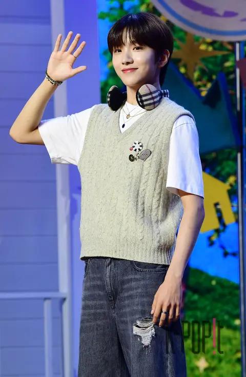 Woon-hak (BOYNEXTDOOR) — Showcase