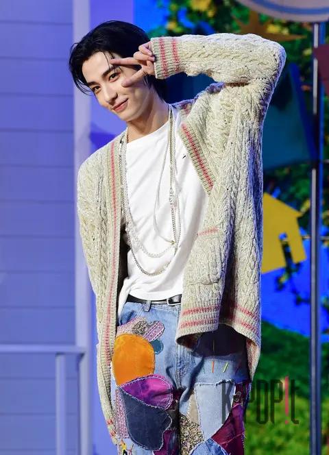 Lee Han (BOYNEXTDOOR) — Showcase