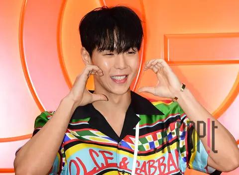 Shownu (MONSTA X) — Launch
