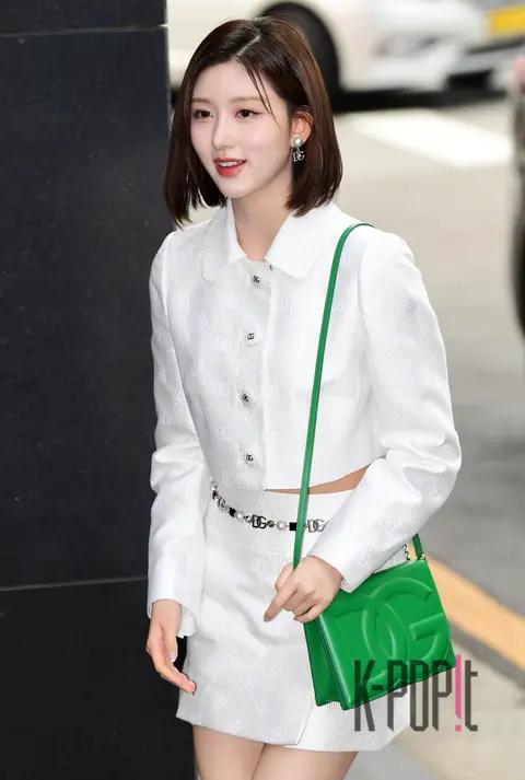 Gaeul (IVE) — Launch