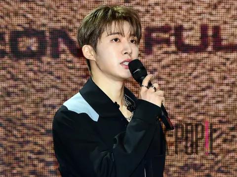 B.I — Showcase