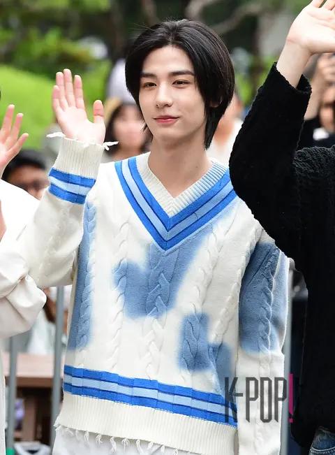 Lee Han (BOYNEXTDOOR) — Music Bank Arrival