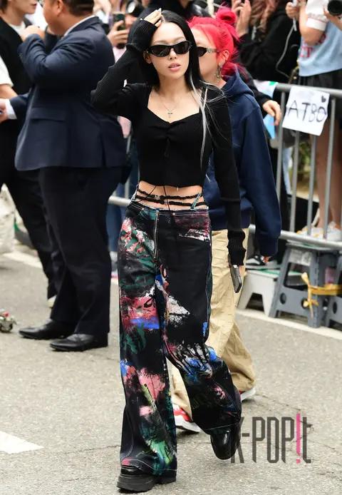 Jeon So-min (KARD) — Music Bank Arrival