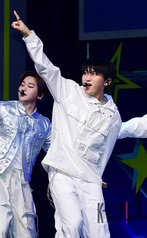 Choi Tae-hoon (THE NEW SIX) — Showcase