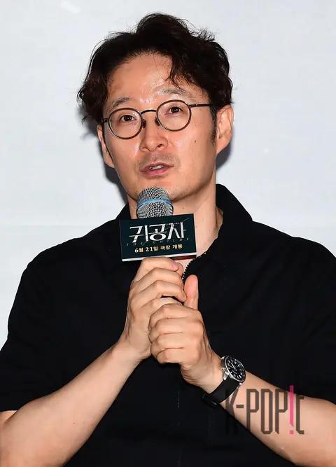 Director Park Hun-jung — The Prince Press Screening