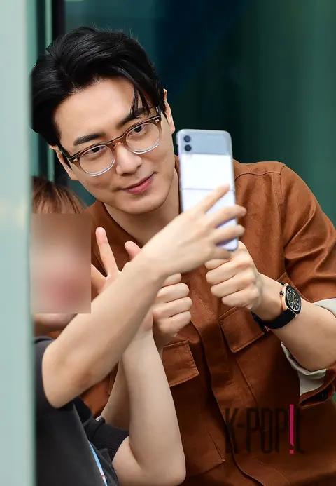 Lee Jun-hyuk — Arrival
