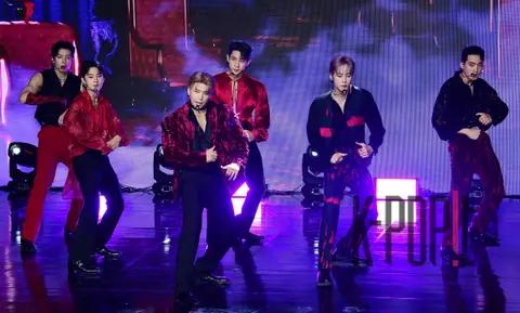 VAV — Showcase