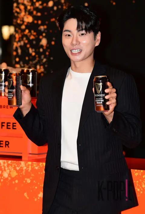 Lee Lee-kyung — Launch