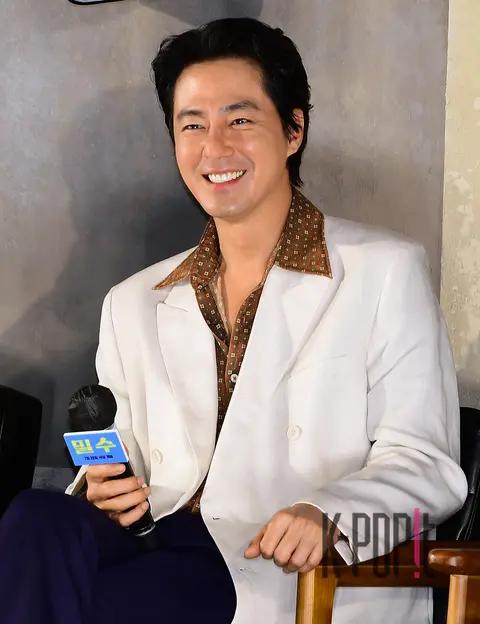 Jo In-sung — Smugglers Production Briefing