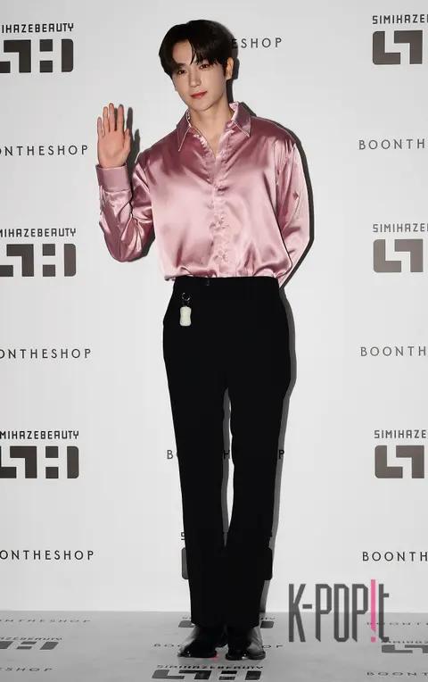 Hyunjae (THE BOYZ) — Launch
